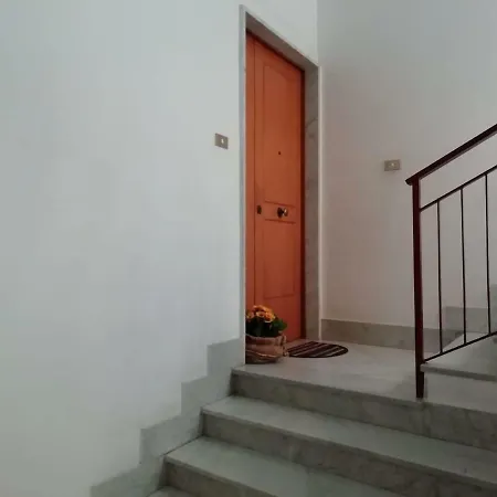 La Bomboniera *